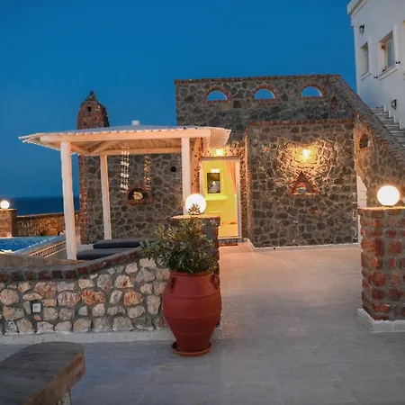 Willa Starlight Luxury Seaside & Imerovigli (Santorini)