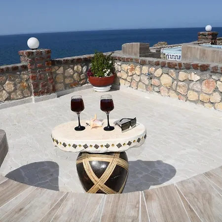 Starlight Luxury Seaside &