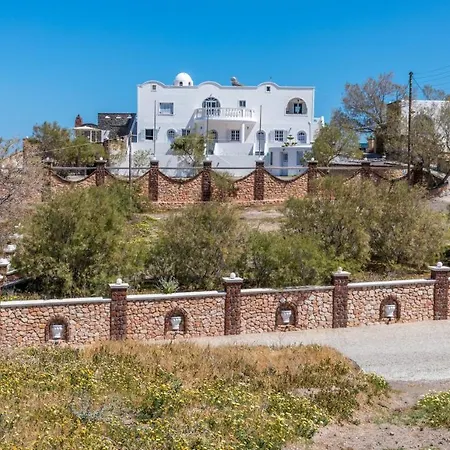 Starlight Luxury Seaside & Willa