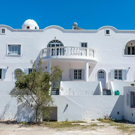 Starlight Luxury Seaside & Willa *