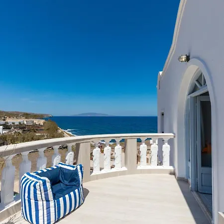 Starlight Luxury Seaside & Imerovigli (Santorini)