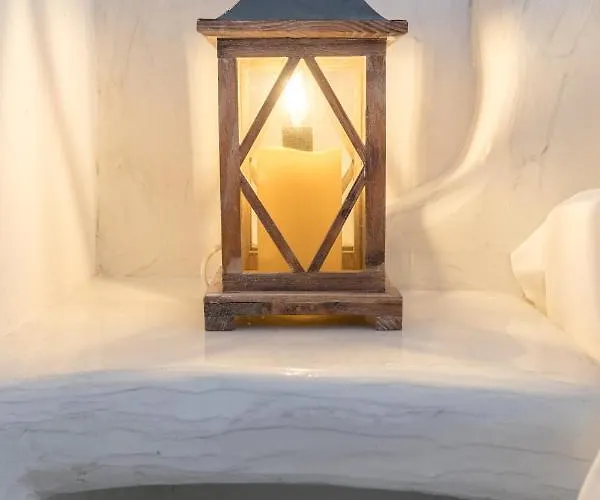 Starlight Luxury Seaside & Villa