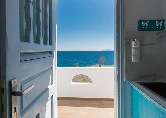 Starlight Luxury Seaside & *