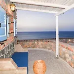 Starlight Luxury Seaside & Imerovigli (Santorini)