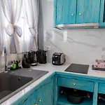 Starlight Luxury Seaside & Imerovigli (Santorini)