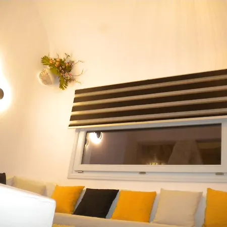 Starlight Luxury Seaside & Villa