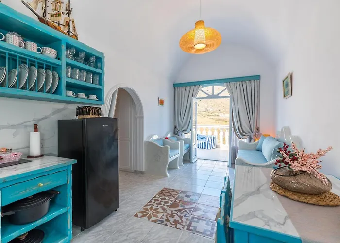 Starlight Luxury Seaside & *