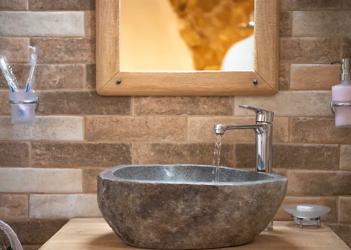 Starlight Luxury Seaside & * Imerovigli (Santorini)