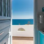 Starlight Luxury Seaside & *