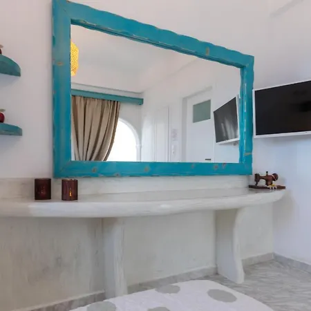 Villa Starlight Luxury Seaside & Imerovigli (Santorini)